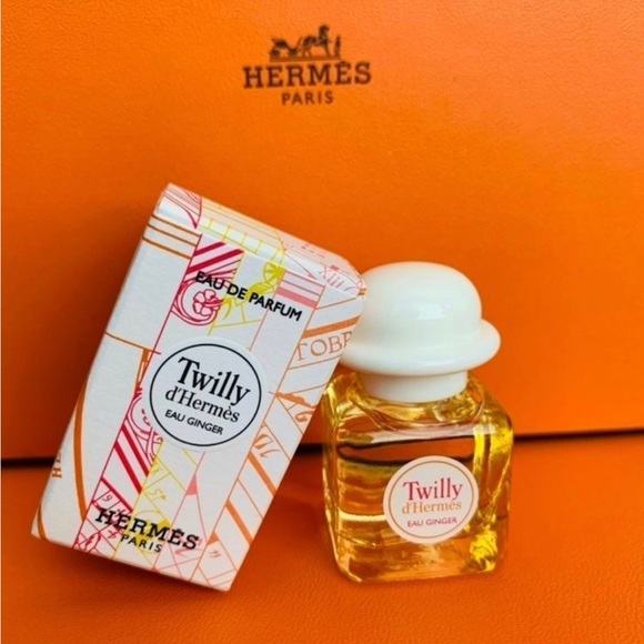 Twilly D'Hermes Eau Ginger Eau De Parfum Mini 7.5ml/0.25fl.oz. Splash Da… - Picture 3 of 5